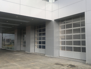 Landrover路虎?云南路捷4S店透視門(mén)